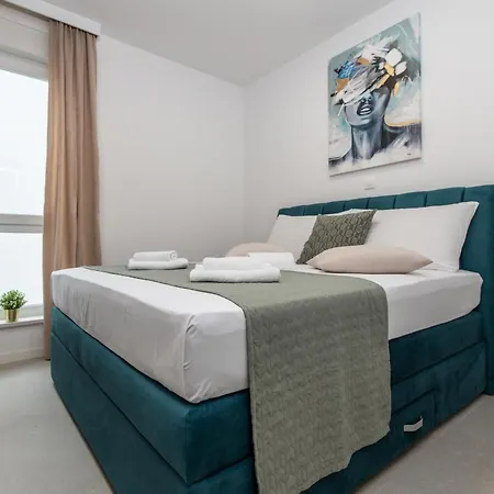 Apartments Mare B With Pool Novalja Room photo