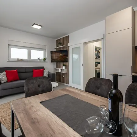 Apartments Mare B With Pool Novalja Room photo
