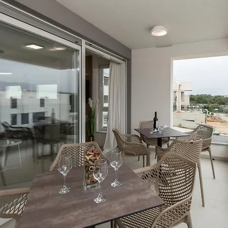 Apartments Mare B With Pool Novalja Room photo