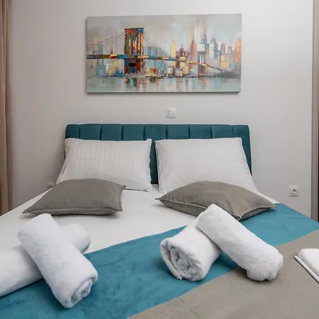 Apartments Mare B With Pool Novalja Room photo