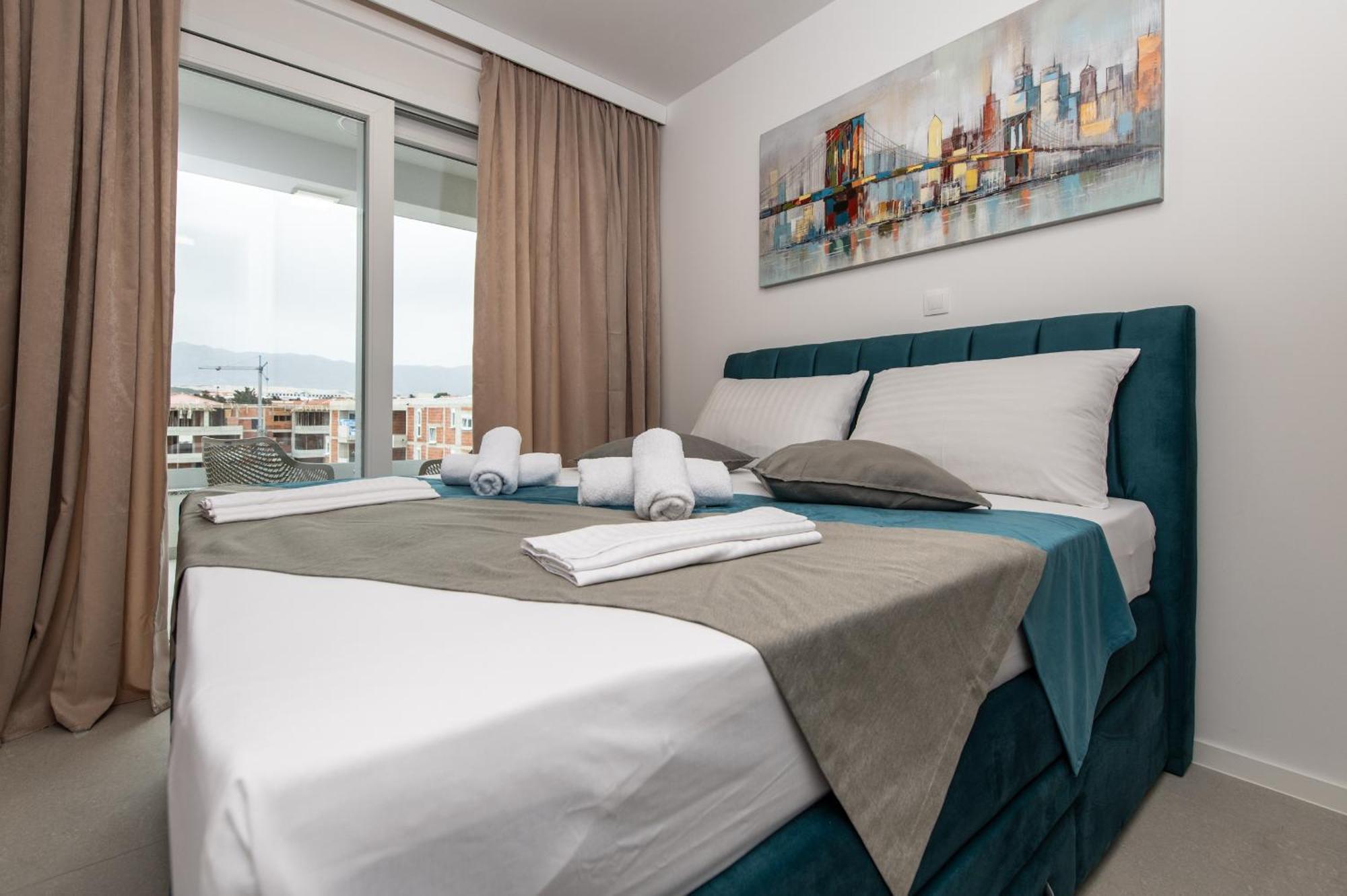 Apartment Mare B With Pool *